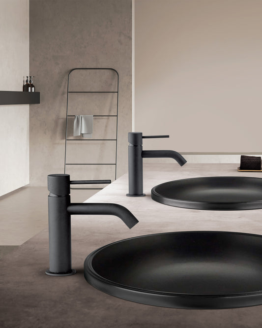 Rubinetto lavabo City black