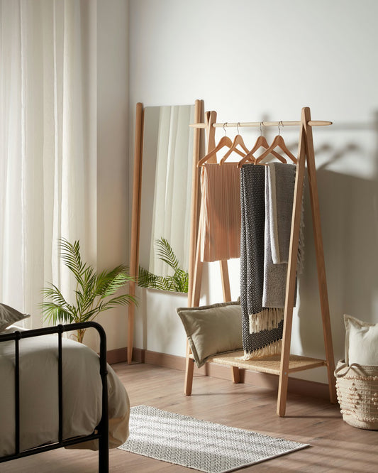 Appendiabiti Natane in legno di rovere e rattan 95 x 152 cm