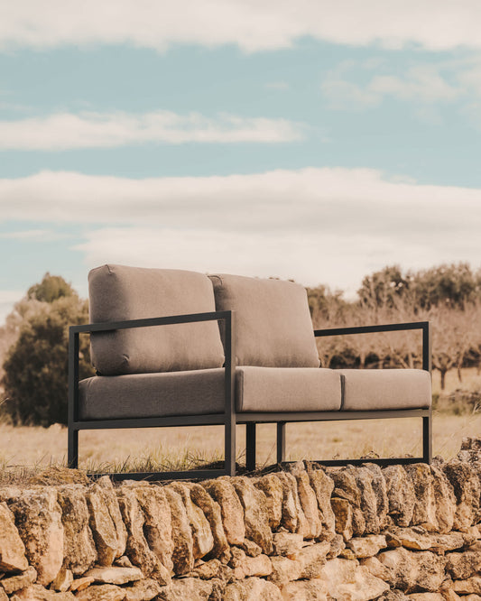 Divano da esterno Comova 2 posti grigio scuro ed alluminio nero 150 cm