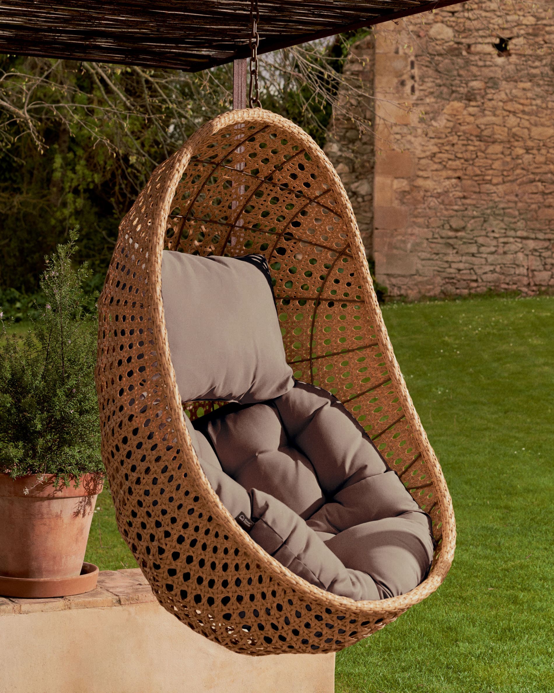 poltrona pensile poltrona dondolo sospesa maison du monde