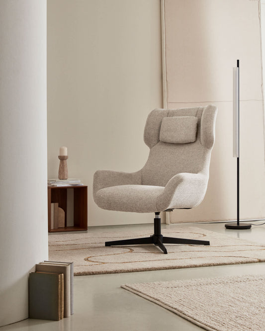 Poltrona girevole con braccioli Zalina di ciniglia beige e acciaio con finitura nera