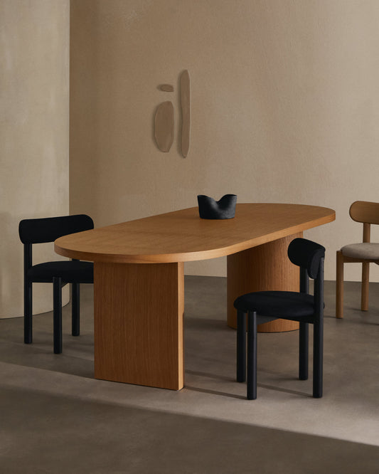 Tavolo Nealy con impiallacciatura in rovere e finitura naturale 200 x 100 cm