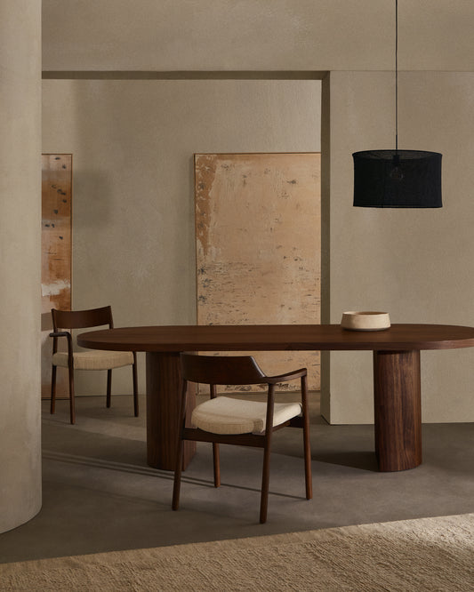 Tavolo Nealy con impiallacciatura in noce e finitura scura 240 x 100 cm