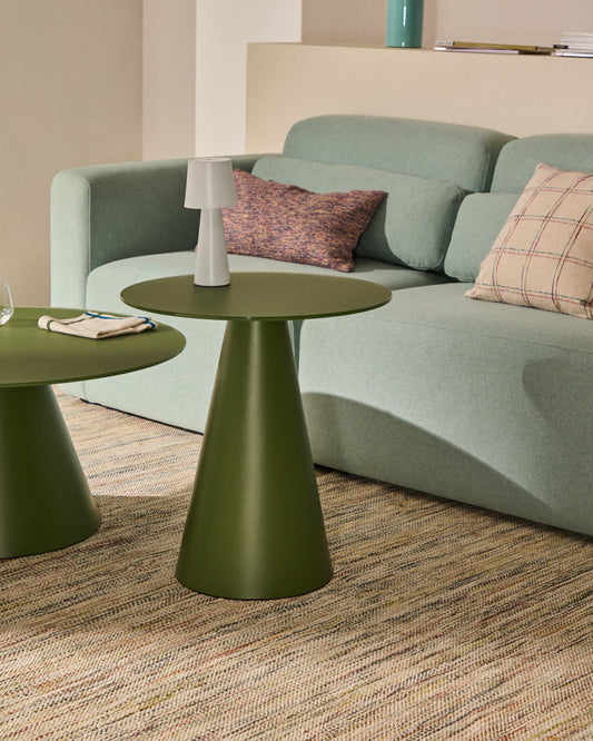 Tavolo d’appoggio Wilshire in vetro temperato smerigliato e acciaio verniciato verde opaco Ø 50cm