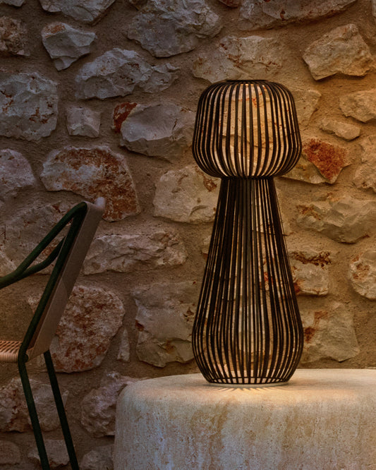 Lampada da terra solare Reiba in metallo verde