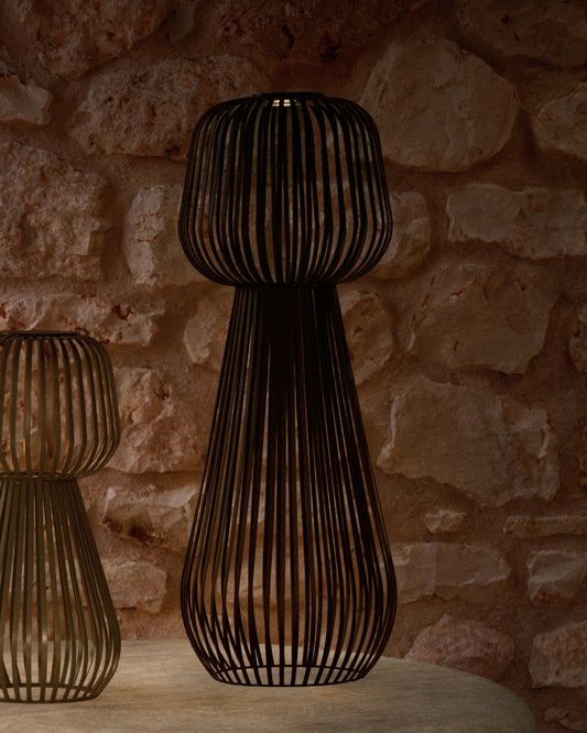 Lampada da terra solare Reiba in metallo nero