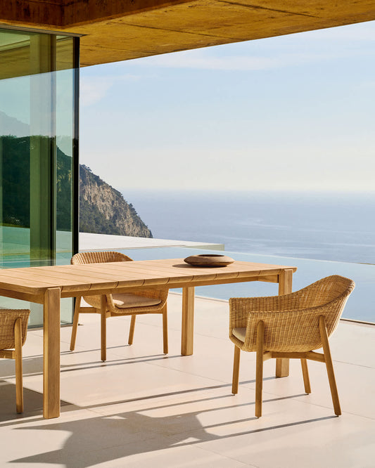 Tavolo Icaro in legno massiccio di teak 220 x 102 cm
