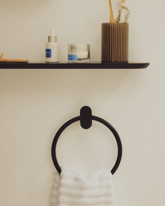 Portasciugamani Arely con anello in metallo nero