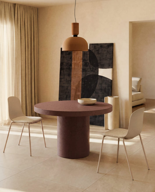 Sedia Debari con cuscino in ciniglia e gambe in acciaio con finitura beige