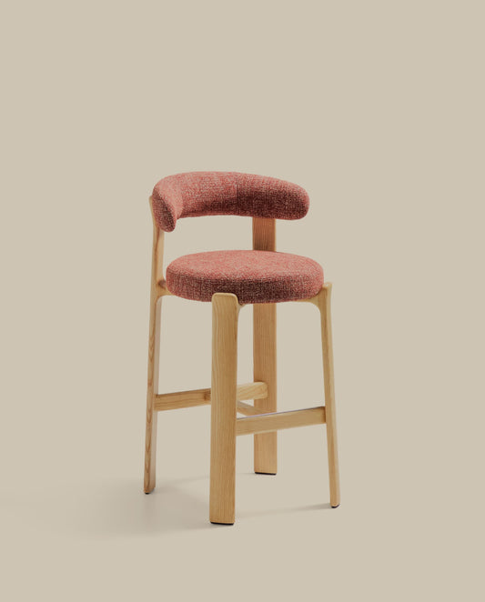 Sgabello Granite in ciniglia terracotta e legno massiccio di frassino con finitura in tonalità naturale 75 cm
