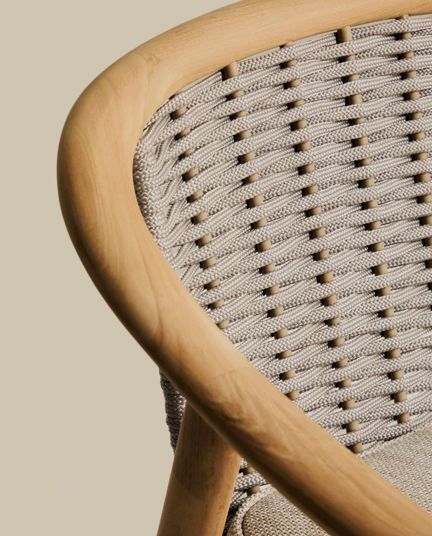 Sedia impilabile da esterno Elunda in legno massiccio di teak FSC 100%