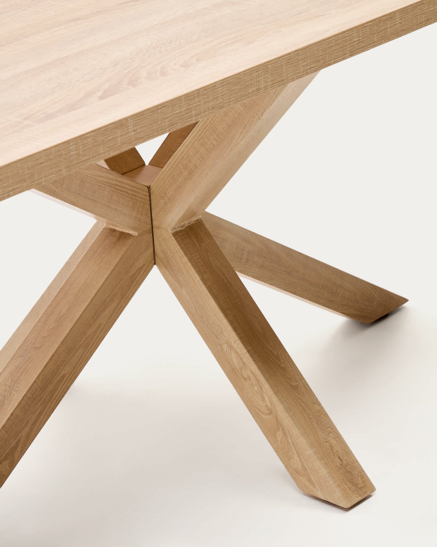 Tavolo Argo di melammina con finitura naturale e gambe in acciaio effetto legno 180 x 100 cm