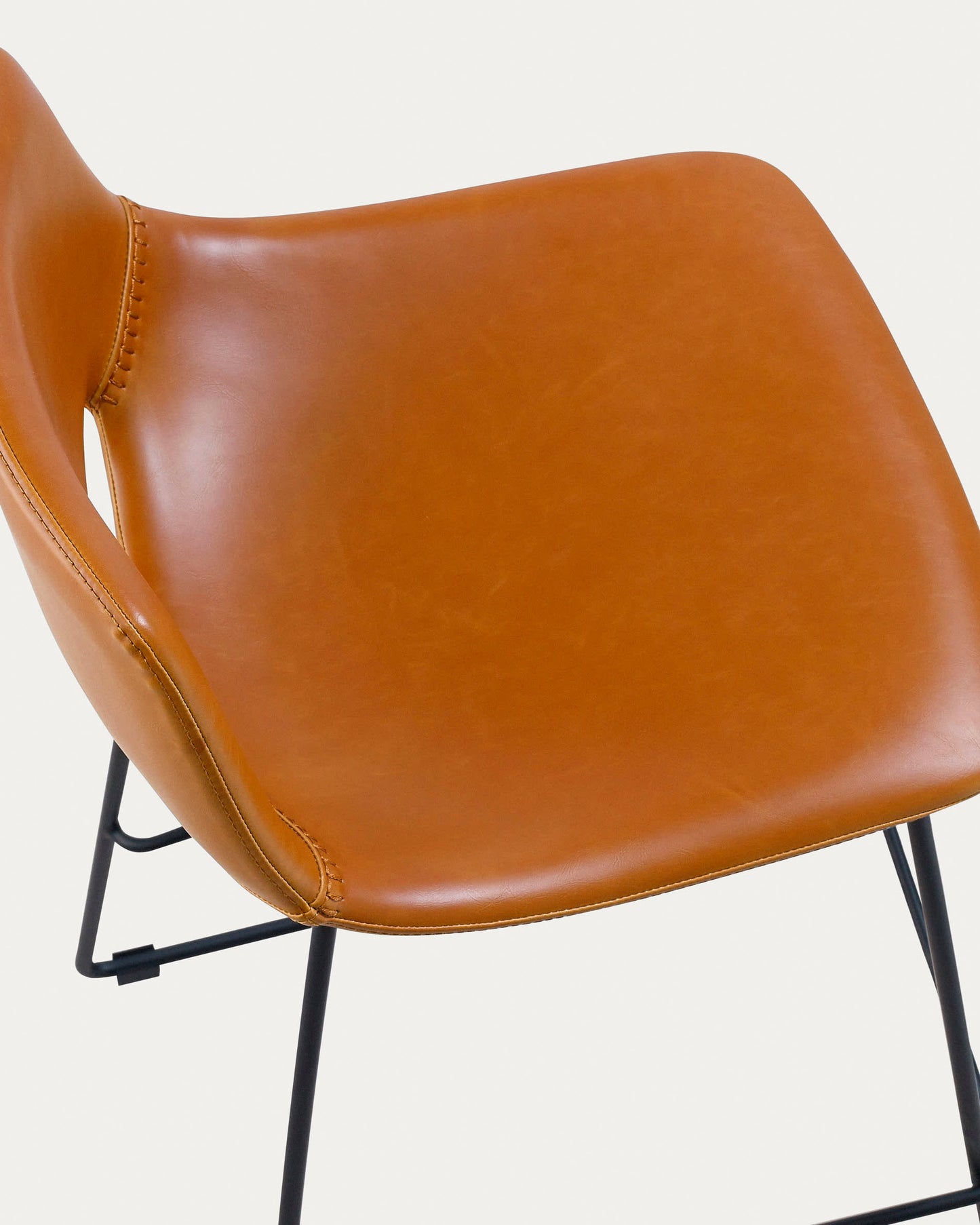 Sgabello Zahara in pelle sintetica marrone altezza 65 cm