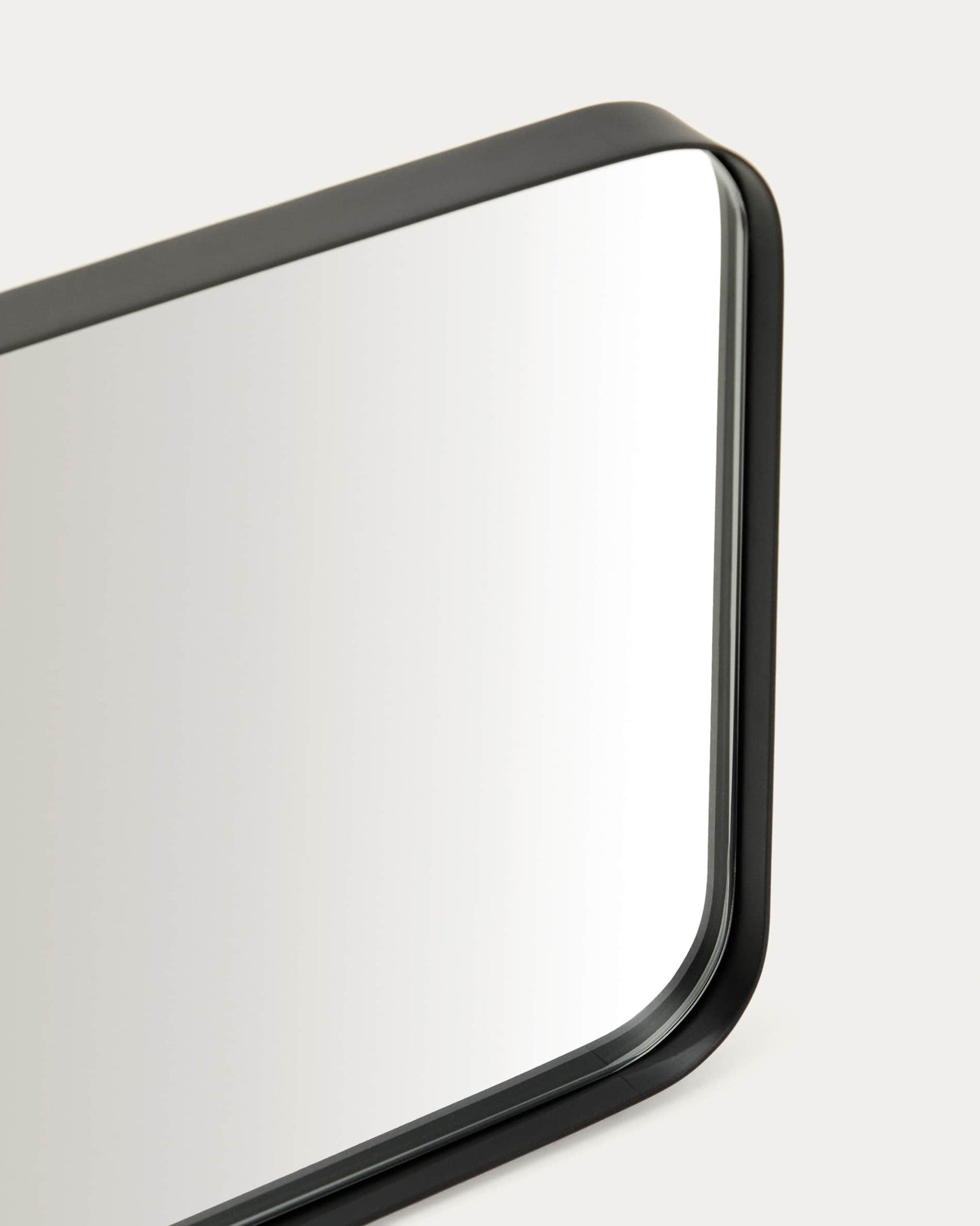 Specchio Marco in metallo nero 55,5 x 150,5 cm