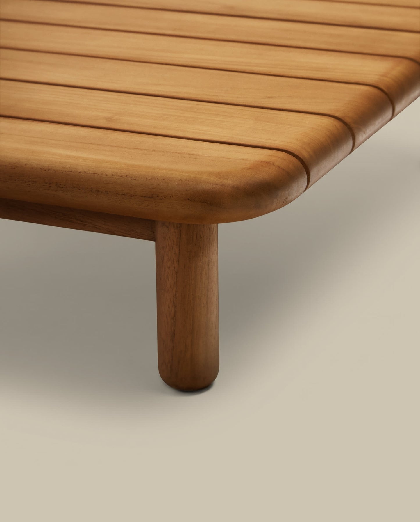 Tavolino da salotto Turqueta in legno massiccio di teak 140 x 70 cm