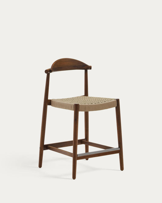 Sgabello Nina legno massiccio di acacia finitura in noce corda beige altezza 62cm