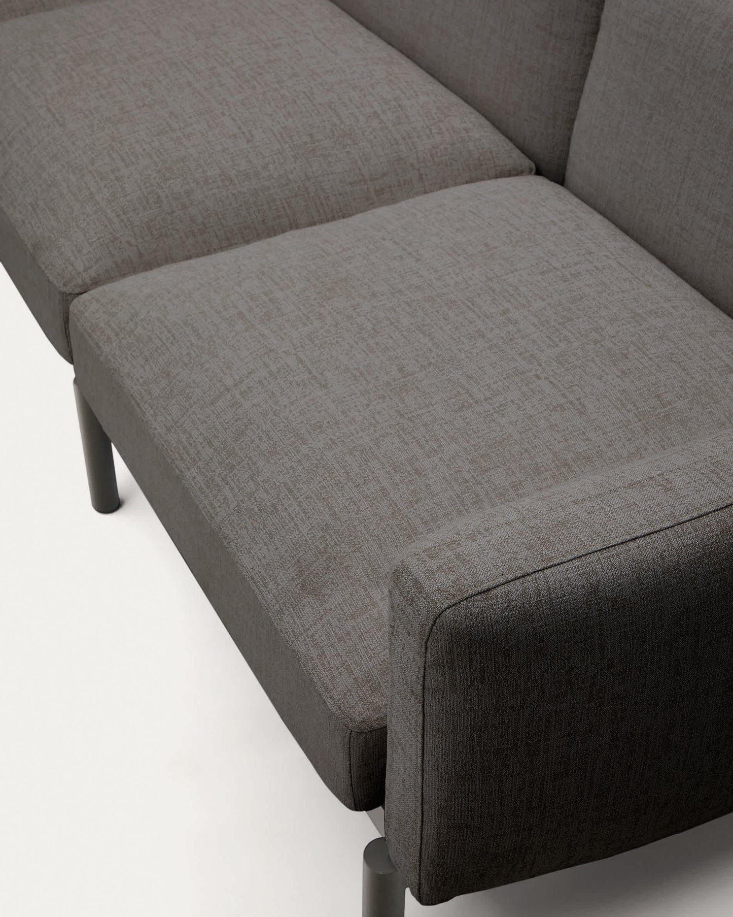 Divano modulare angolare 5 posti da esterni Sorells grigio e alluminio grigio 276x191,5cm