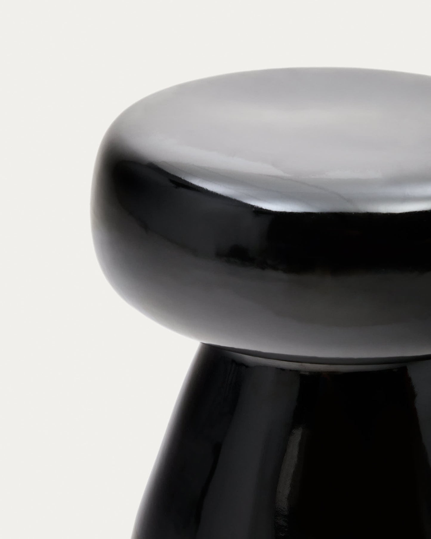 Tavolino da appoggio Manya in ceramica nero Ø 38 cm