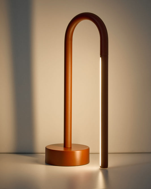 Lampada da tavolo portatile Bow in alluminio rosso