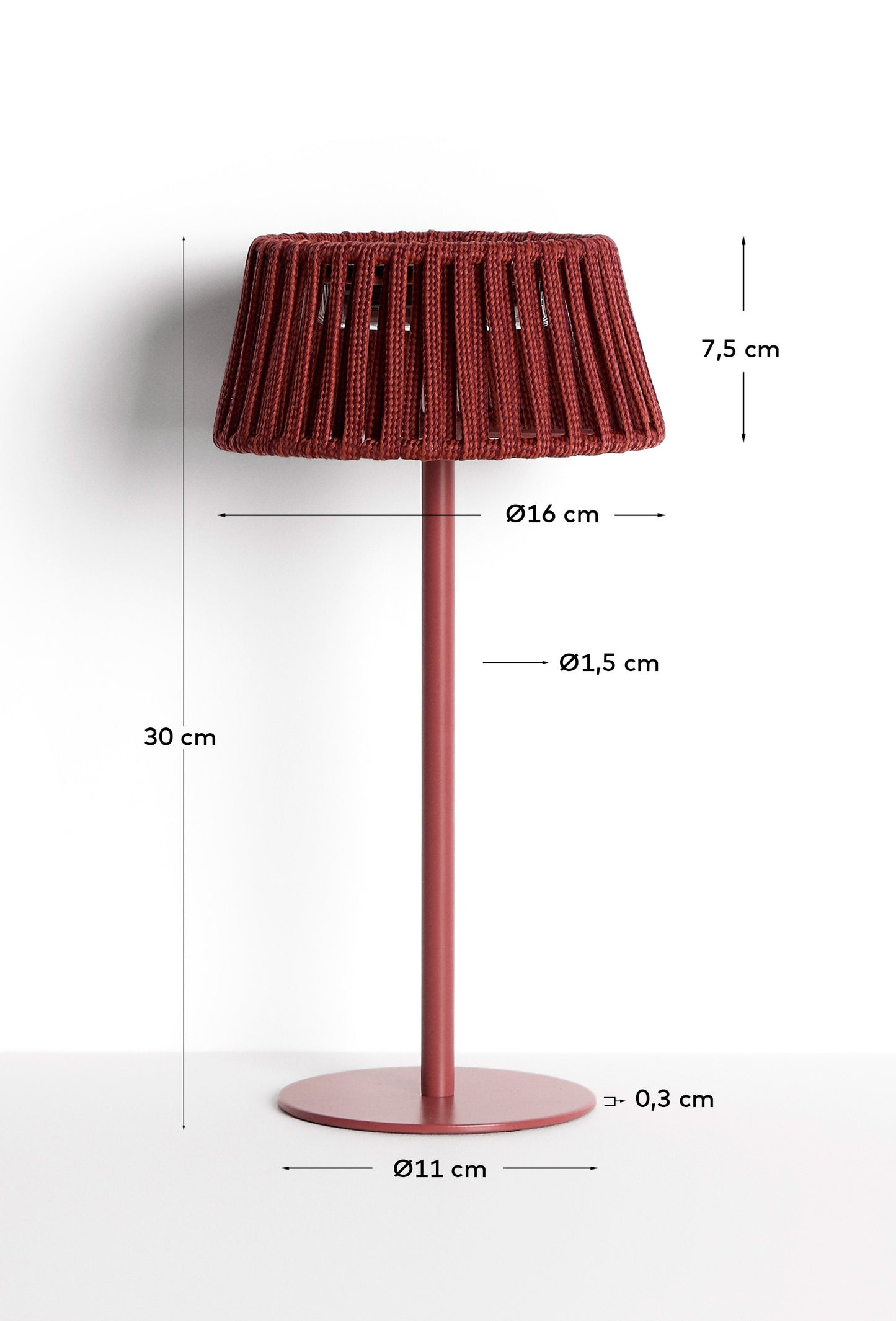 Lampada da tavolo solare per esterni Aldet in corda piatta con base in metallo color terracotta