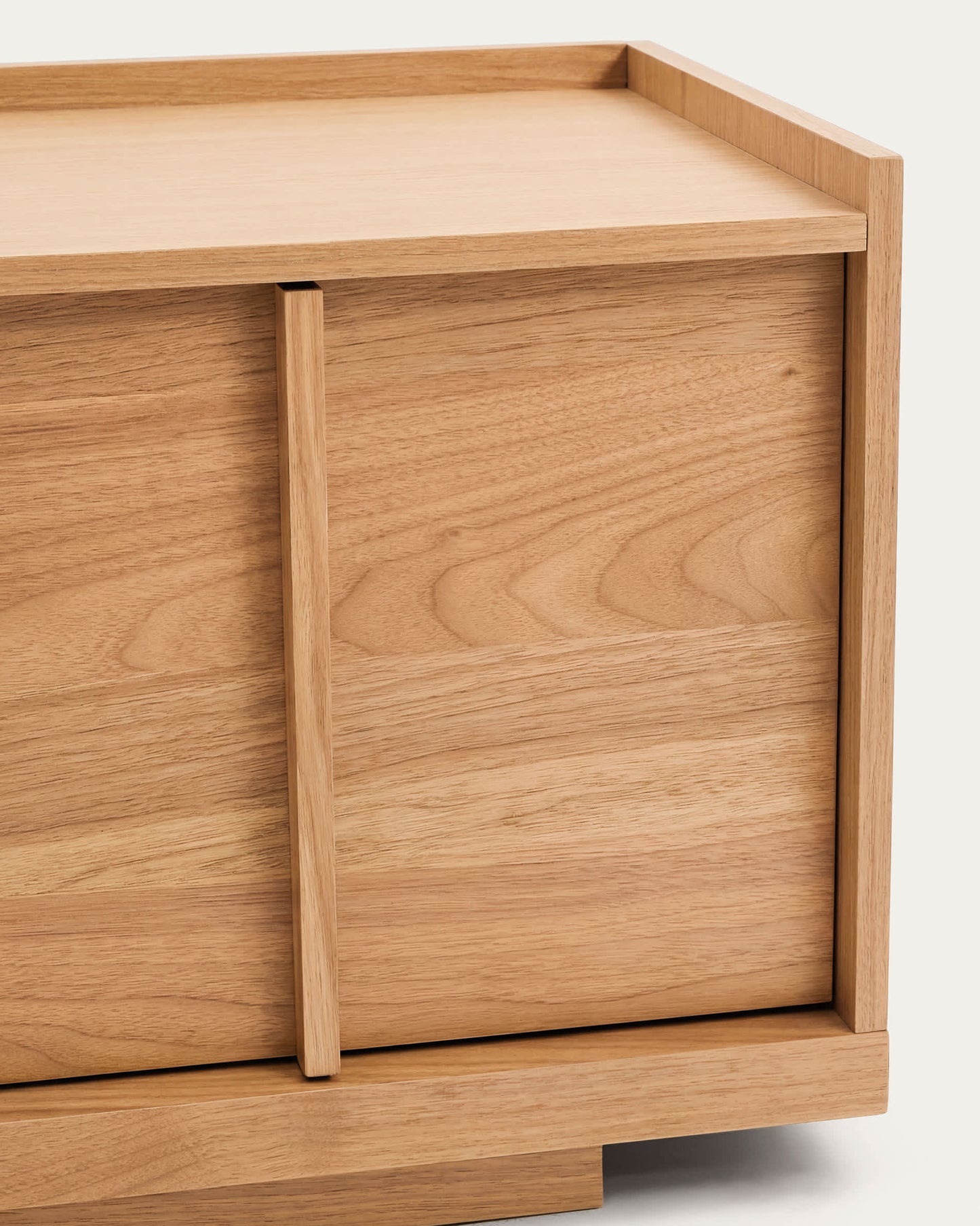 Mobile TV Onix in impiallacciatura di rovere con finitura tono naturale 200 x 45 cm FSC Mix Credit