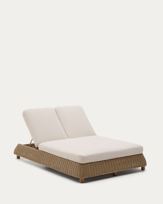 Lettino doppio Meria in rattan sintetico e gambe in legno massiccio di acacia