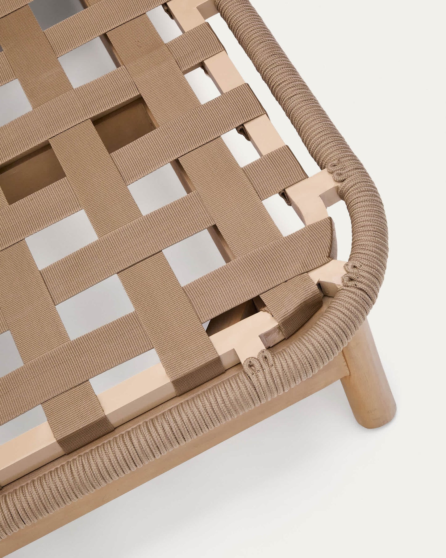 Lettino doppio Catalina in corda beige e 100% legno massiccio di acacia