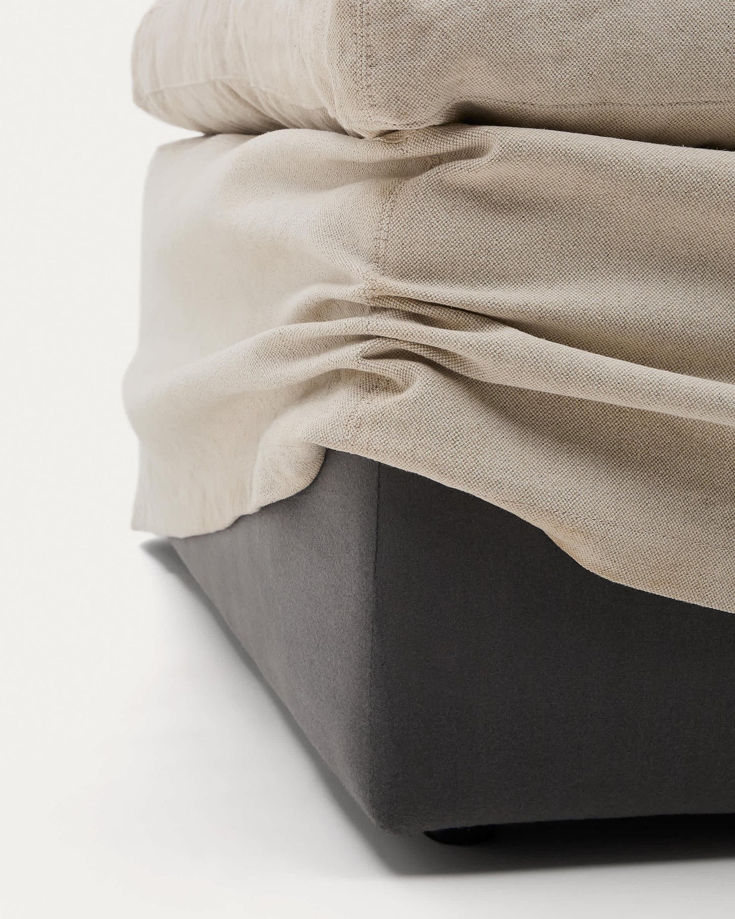 Pouf sfoderabile Zenira con cuscino in cotone e lino beige 90 x 90 cm