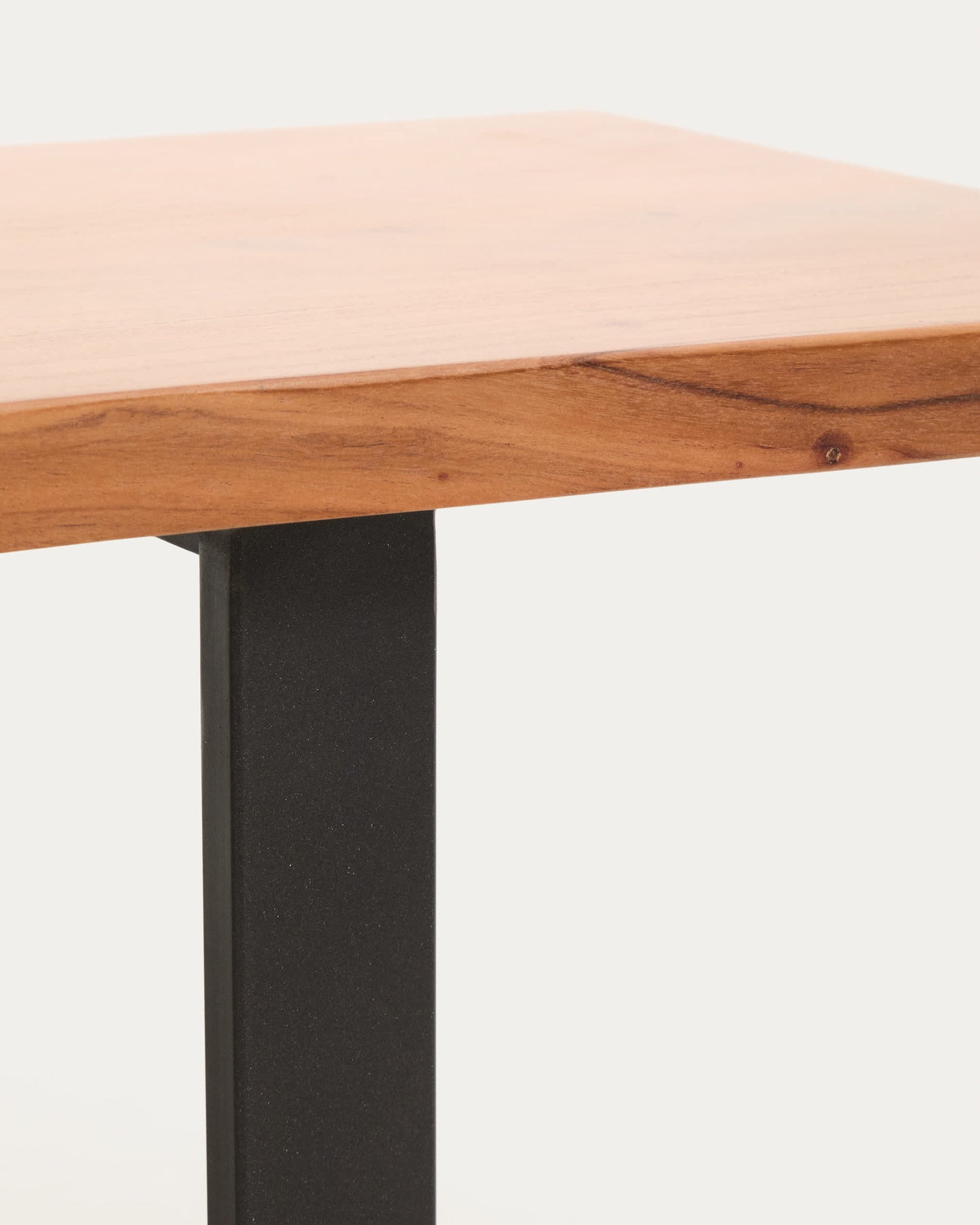 Panca Uxue in legno massiccio di acacia e gambe in acciaio nero 180 x 45 cm
