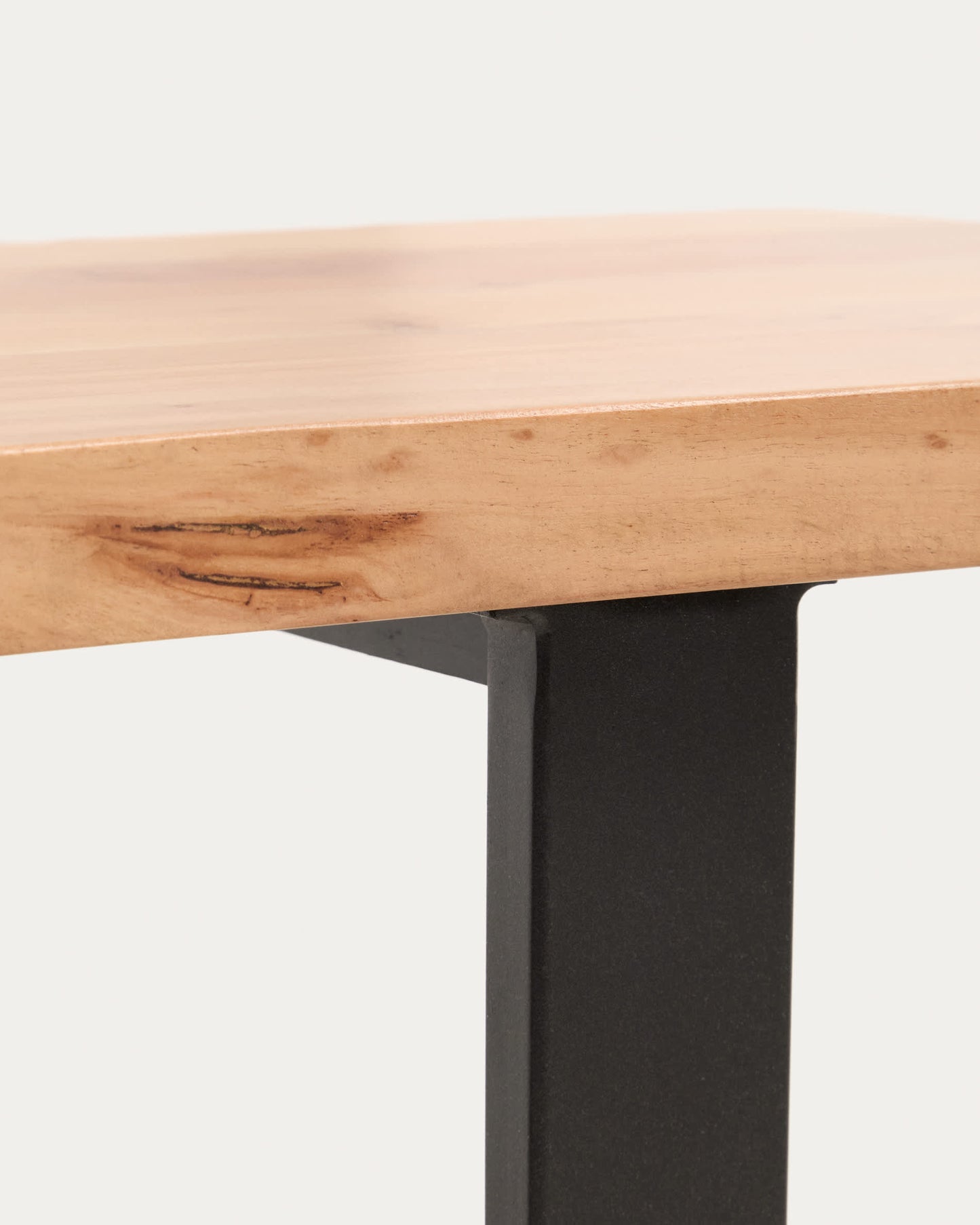 Panca Uxue in legno massiccio di acacia e gambe in acciaio nero 160 x 45 cm