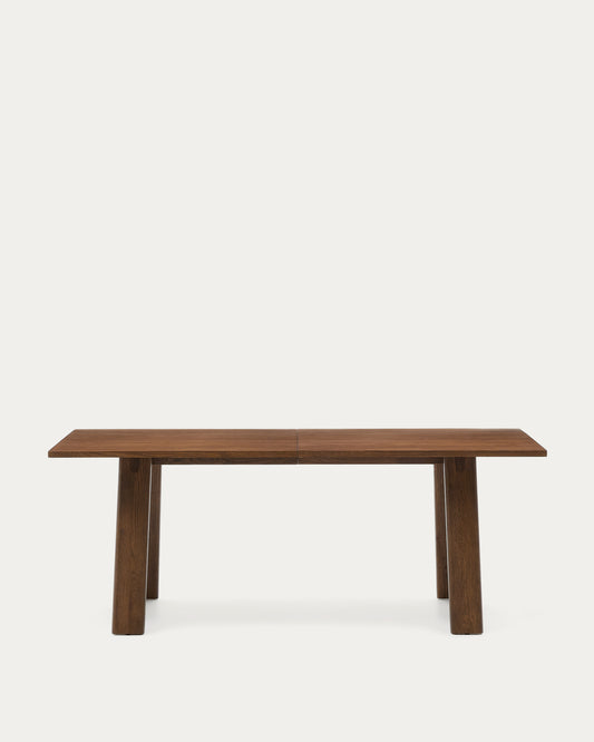 Tavolo allungabile Arlen con impiallacciatura e legno massiccio di rovere con finitura in noce 200 (250) x 95 cm