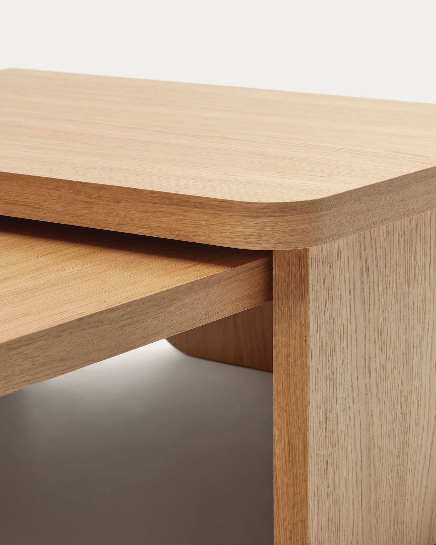 Set Oaq di 2 tavolini impiallacciato rovere finitura naturale