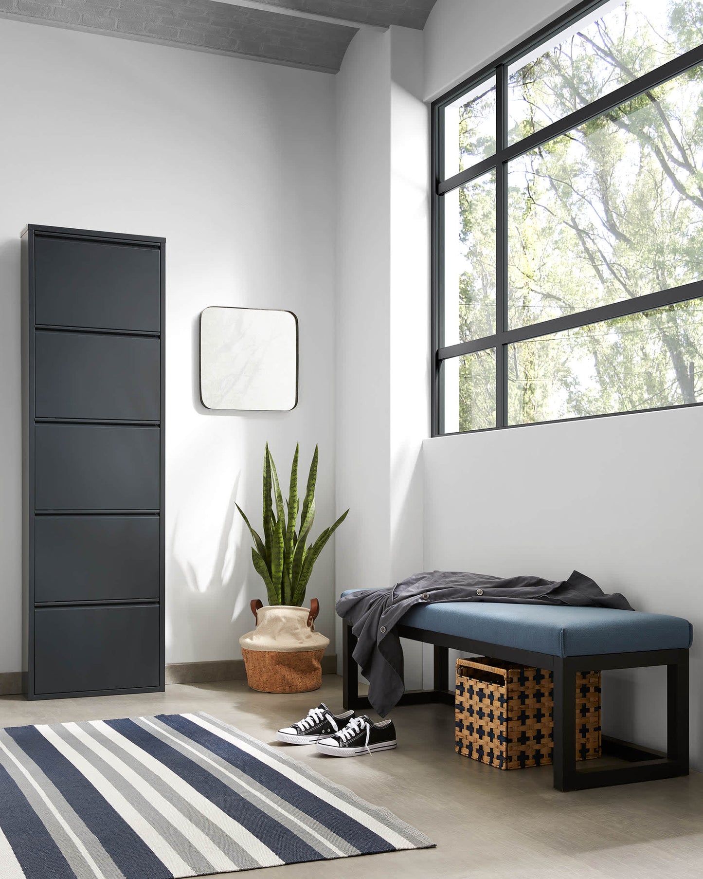 Scarpiera Ode 50 x 168,5 cm con 5 ante grigio scuro