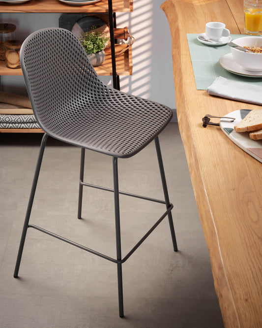 Sgabello Quinby grigio altezza 65 cm