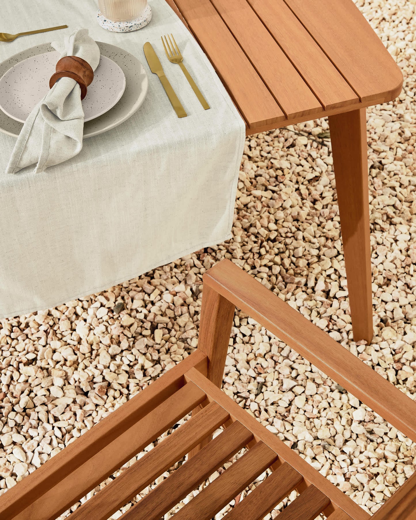 Tavolo allungabile da esterno Hanzel legno massello eucalipto 183 (240) x 100 cm