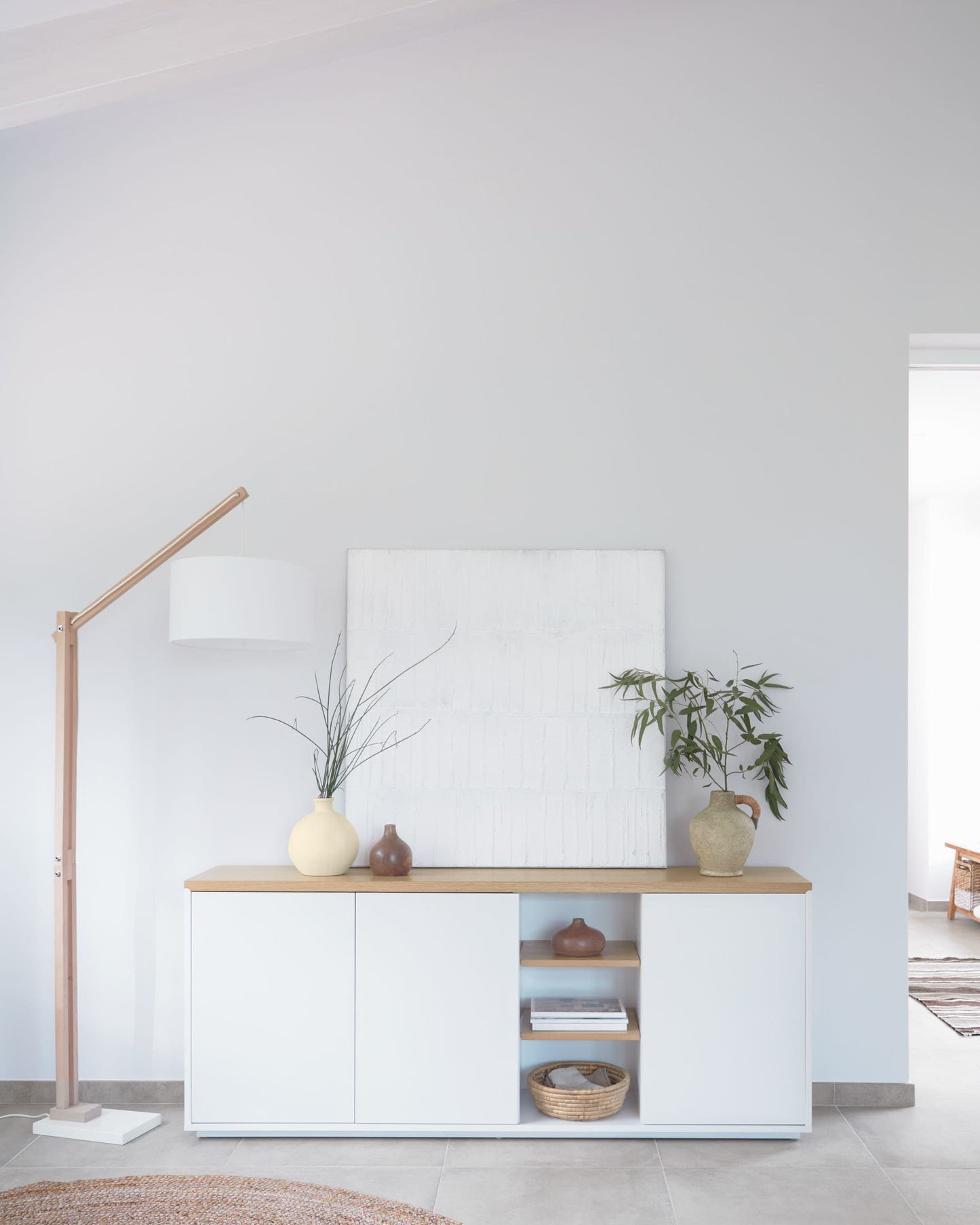 Credenza 3 ante Abilen impiallacciato rovere e laccato bianco 180 x 75 cm