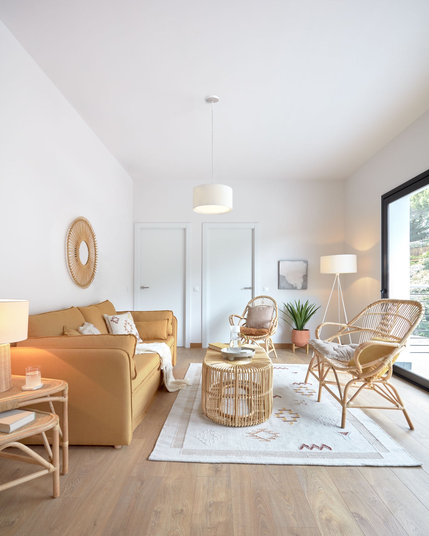 Divano letto Tanit senape con piedi in legno massello di faggio finitura naturale 210 cm