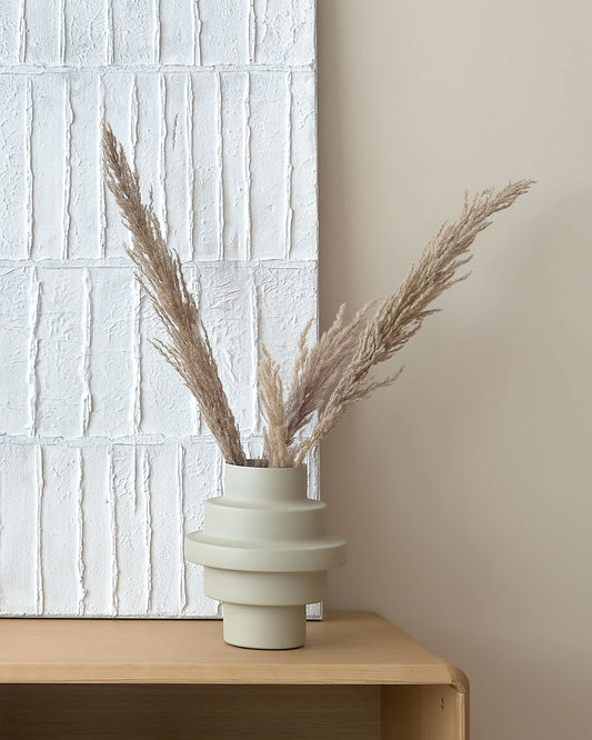 Vaso Velia beige in metallo
