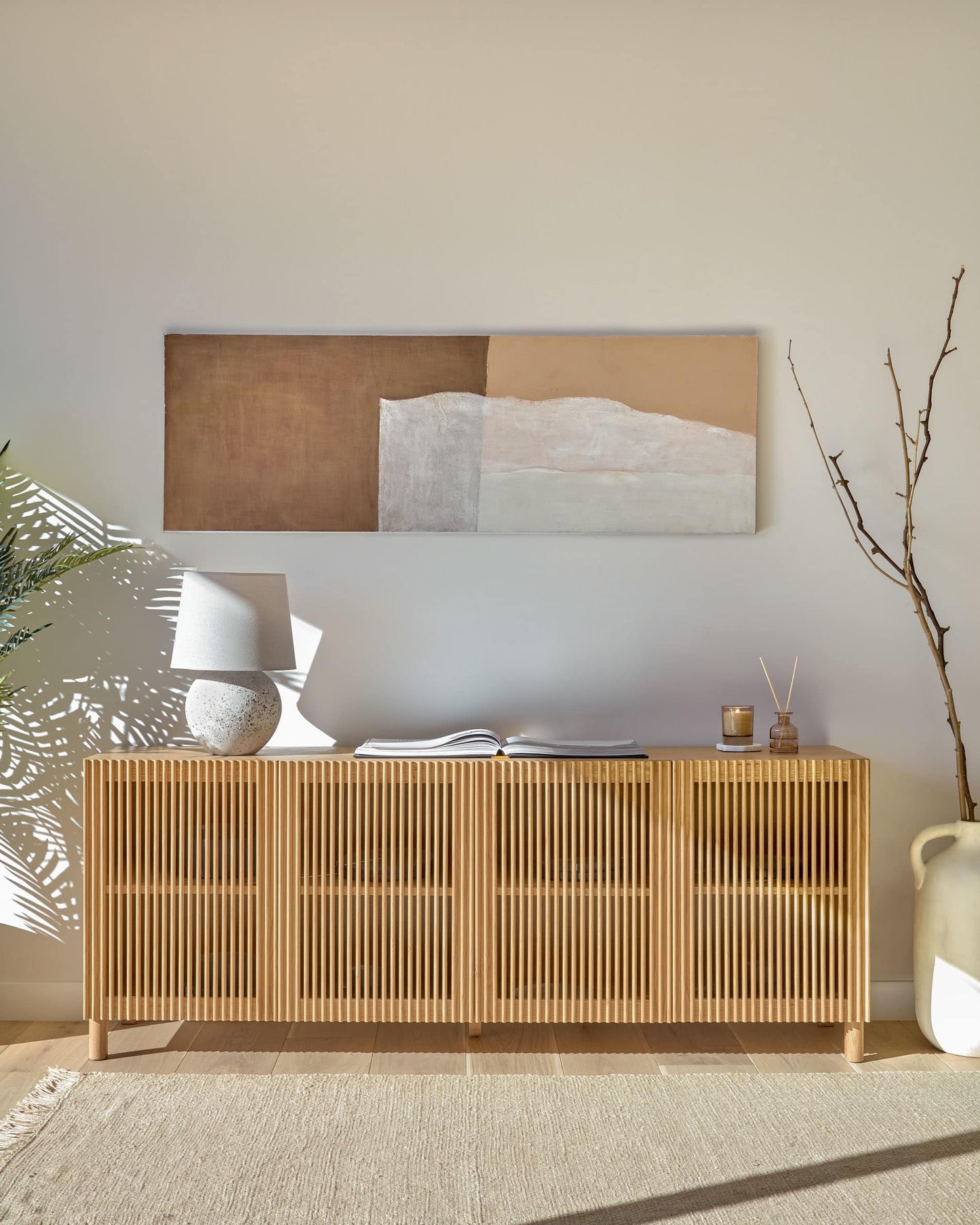 Credenza Beyla 4 ante in legno massello e impiallacciatura rovere 180 x 71,5 cm