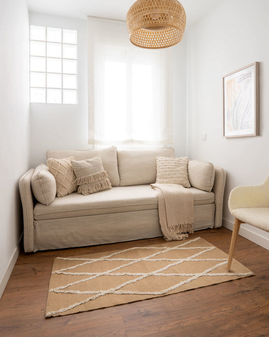 Divano letto Tanit bianco con piedi in legno massello di faggio finitura naturale 210 cm