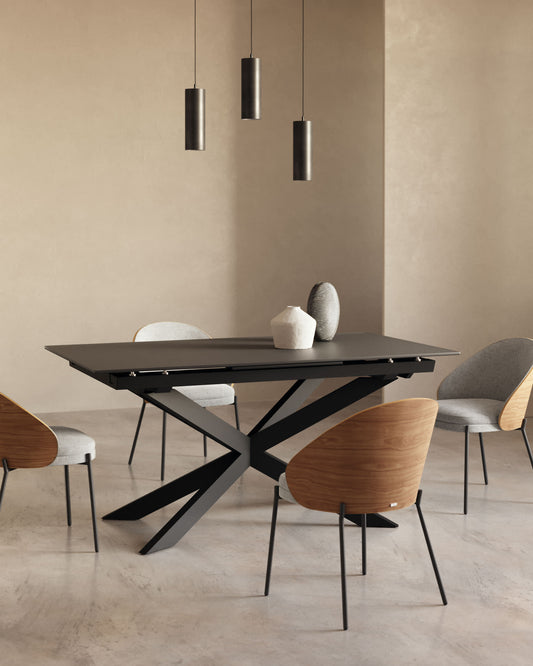 Tavolo allungabile Atminda in vetro e gambe in acciaio finitura nera 160 (210) x 90 cm