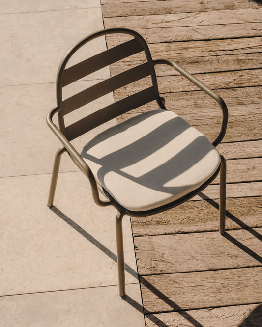 Sedia da esterno Joncols in alluminio verniciato verde