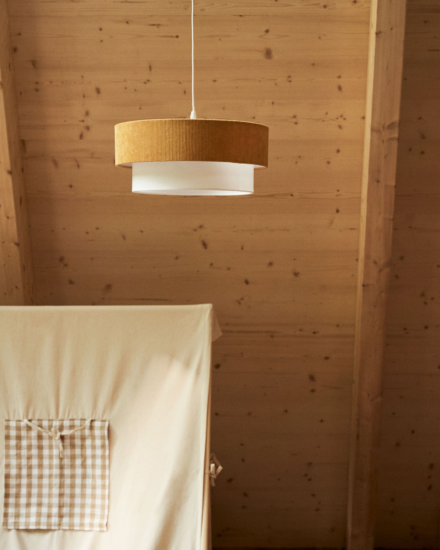 Lampada da soffitto Bianella in cotone e velluto senape Ø 40 cm