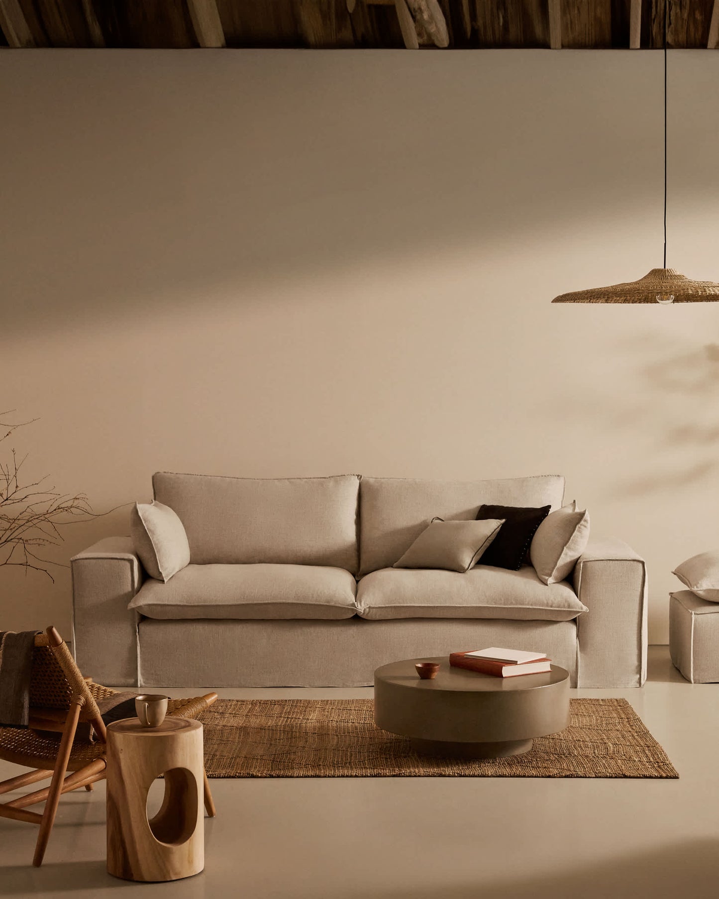 Divano sfoderabile Anarela 3 posti con cuscini di lino beige 280 cm