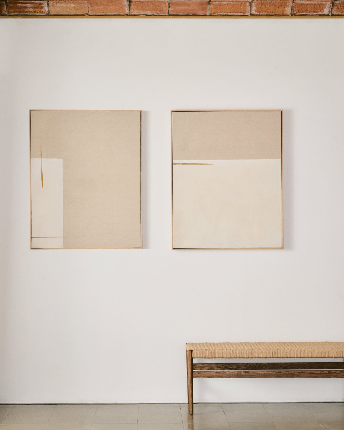 Quadro astratto Salin con riga orizzontale in lino 80 x 100 cm