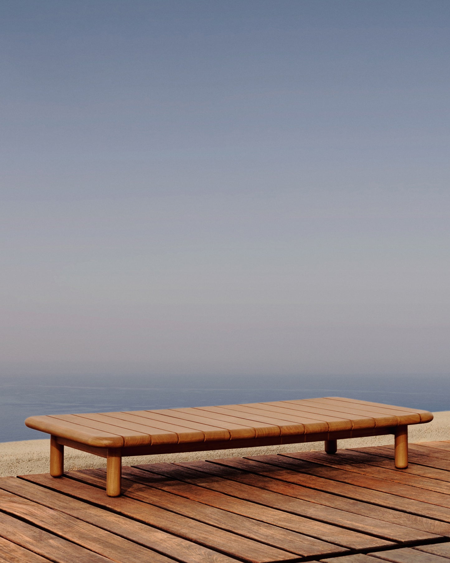 Tavolino da salotto Turqueta in legno massiccio di teak 140 x 70 cm