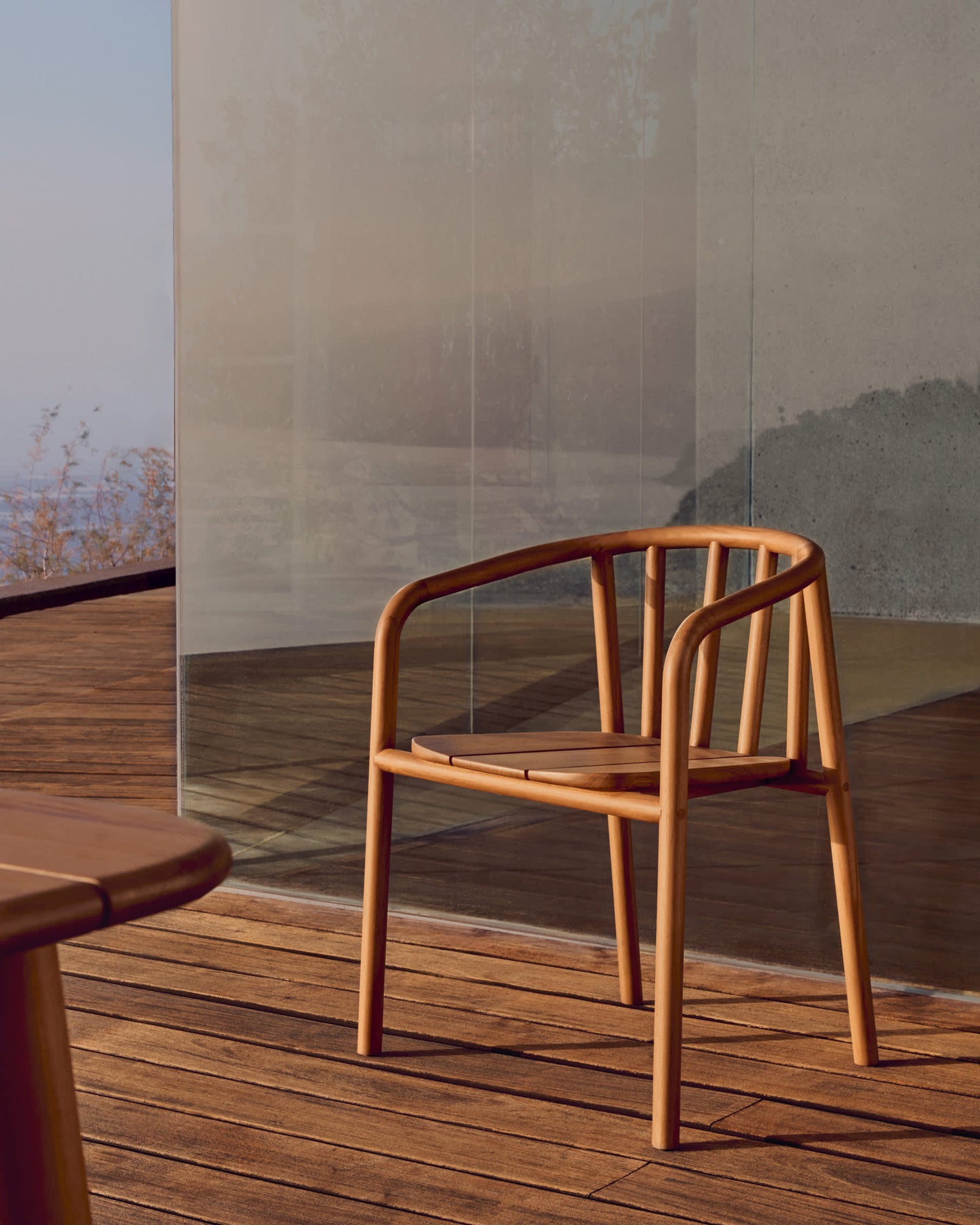 Sedia impilabile da esterno Turqueta in legno massiccio di teak FSC 100%