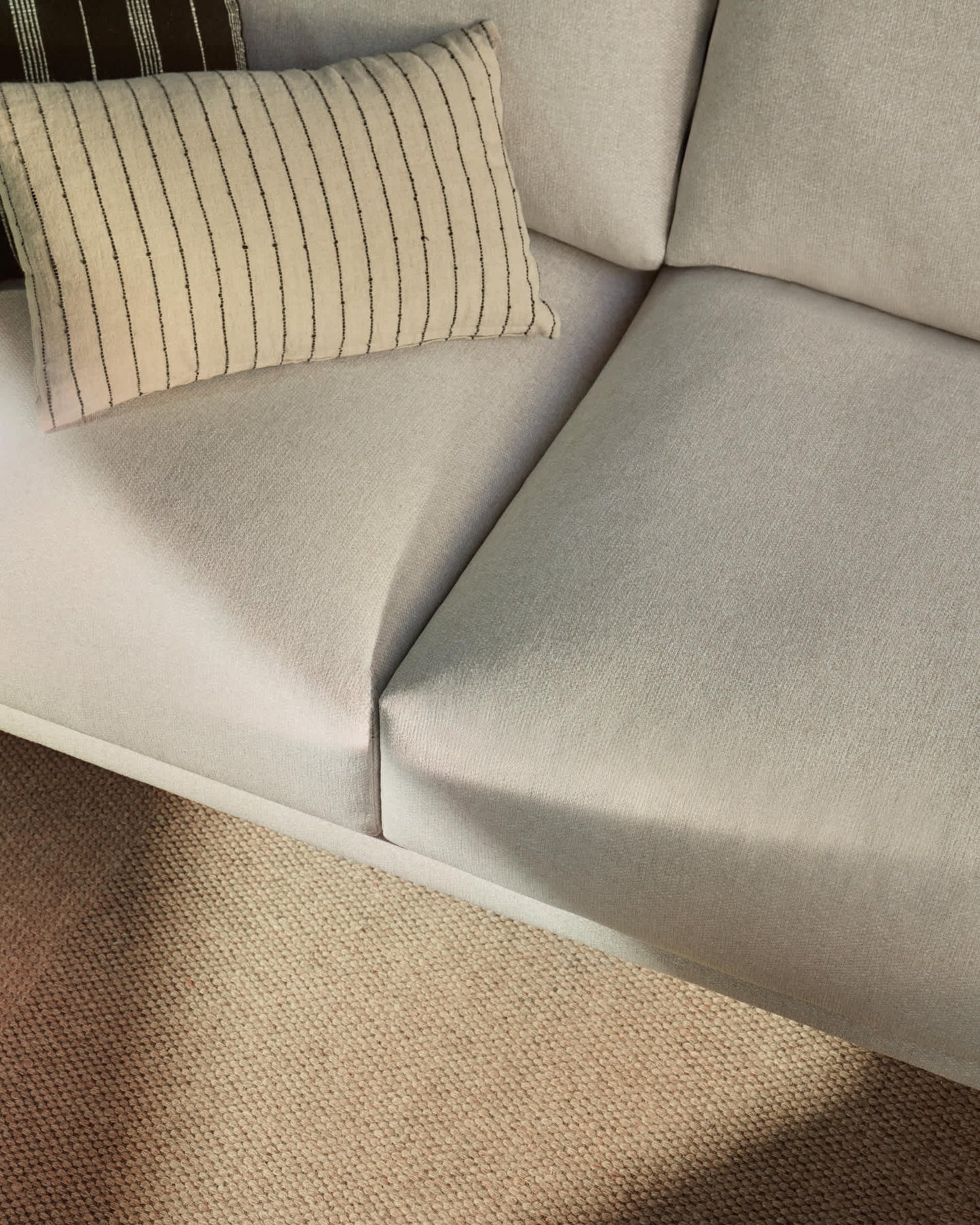 Divano Galene 3 posti con chaise longue destro beige 254 cm