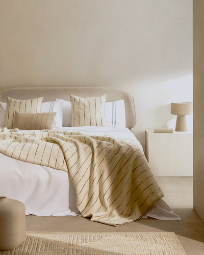 Letto Octavia impiallacciato di frassino testiera foderata bianco 180 x 200 cm