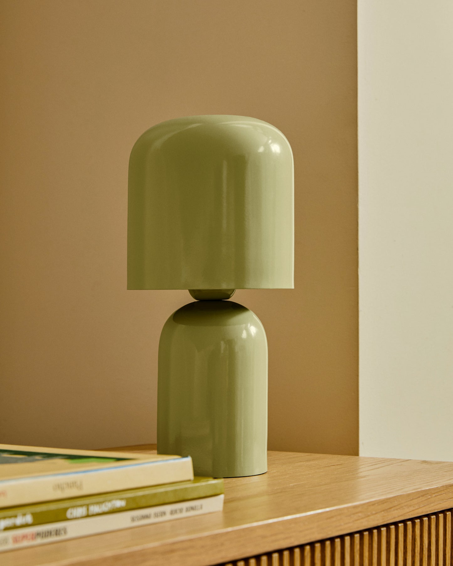 Lampada da tavolo Monze in metallo verniciato verde chiaro